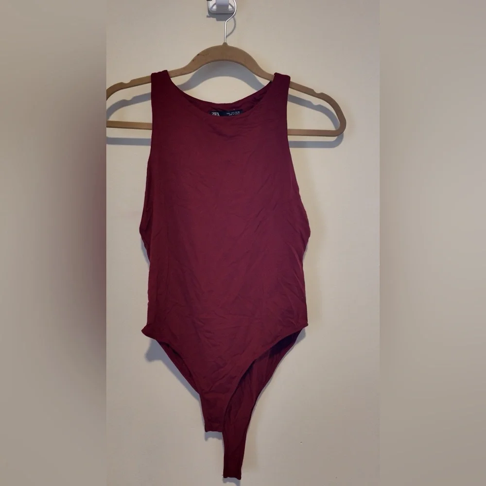 Zara RedBurgundy Stretch Sleeveless Bodysuit L Lined Snap Closure Work or Casual